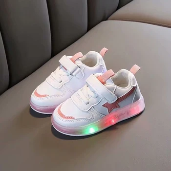 2020 Naujų Vaikų Berniukų Batai Vaikams LED Batai su Šviesos Bamblys Kūdikių Bateliai Žėrintis Sportiniai Batai su Šviesos Animacinių filmų Šlepetės