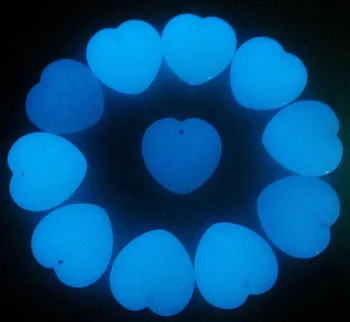 25mm, Gamtinis akmuo, mėnulio akmuo Tamsoje švytintys Fluorescenciniai Širdies formos pakabukas, 