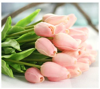 31Pcs/Daug Tulpės, Dirbtinės Gėlės PU Netikrą Gėlės Nekilnojamojo Touch Gėlės, Vestuvių Dekoravimas Namų Šaliai Dekoro