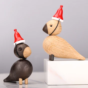 Dekoratyvinių paukščių medinių gyvūnų miniatiūrinės figūrėlės Šiaurės europos namų dekoravimo, ornamentų Vieversys Paukščių medinis žaislas skulptūra Kalėdų dovana