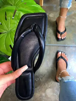 Didelio dydžio šlepetes 2020 naujas moterų paplūdimio bateliai lankas butas sandalai lauko laukinių keliauti namo šlepetės