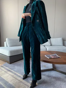 Kilimo ir tūpimo tako moterų aksomo švarkas 2020 m. pavasarį, rudenį naujos britų stiliaus dryžuotas aksomo kostiumas kelnės striukė streetwear