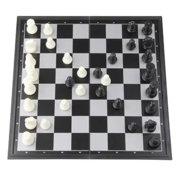 Mini Kabrioleto Juoda Balta Magnetinė Šachmatų Rinkinį ajedrez Nešiojamų Stalo Žaidimų, Juokinga, Švietimo Žaislas skirtas Vaikams nuo 3 skirtingų dydžių