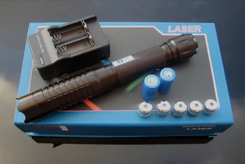 Super Galingas Karinis 450 nm 500w 500000m Mėlyno lazerio patarimų Žibintuvėlis Šviesos Deginimas rungtynės/juoda/įrašyti cigarečių Medžioklė
