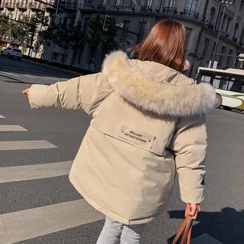 Žiemos striukė parkas 2019 žiemos naujas moterų mados didelis kailių apykaklės gobtuvu storas medvilnės žemyn striukė rusijos žiemos paltai